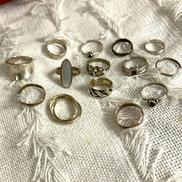 New Lot of 14 Vintage Solid Sterling Silver Rings .925 - Picture 2 of 4